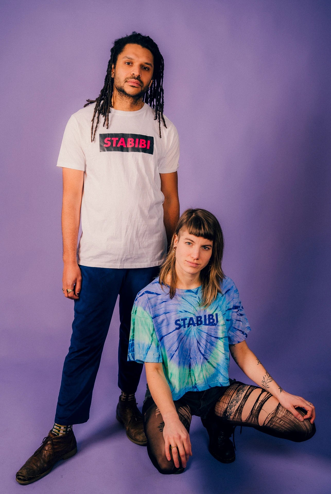 Unisex T-Shirt "pink" in weiß