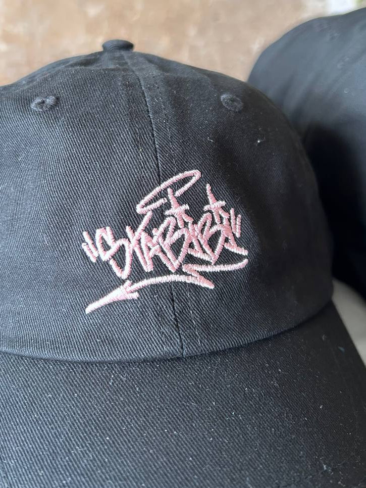 Low Profile 6 Panel Dad Cap in schwarz mit STABIBI Stick